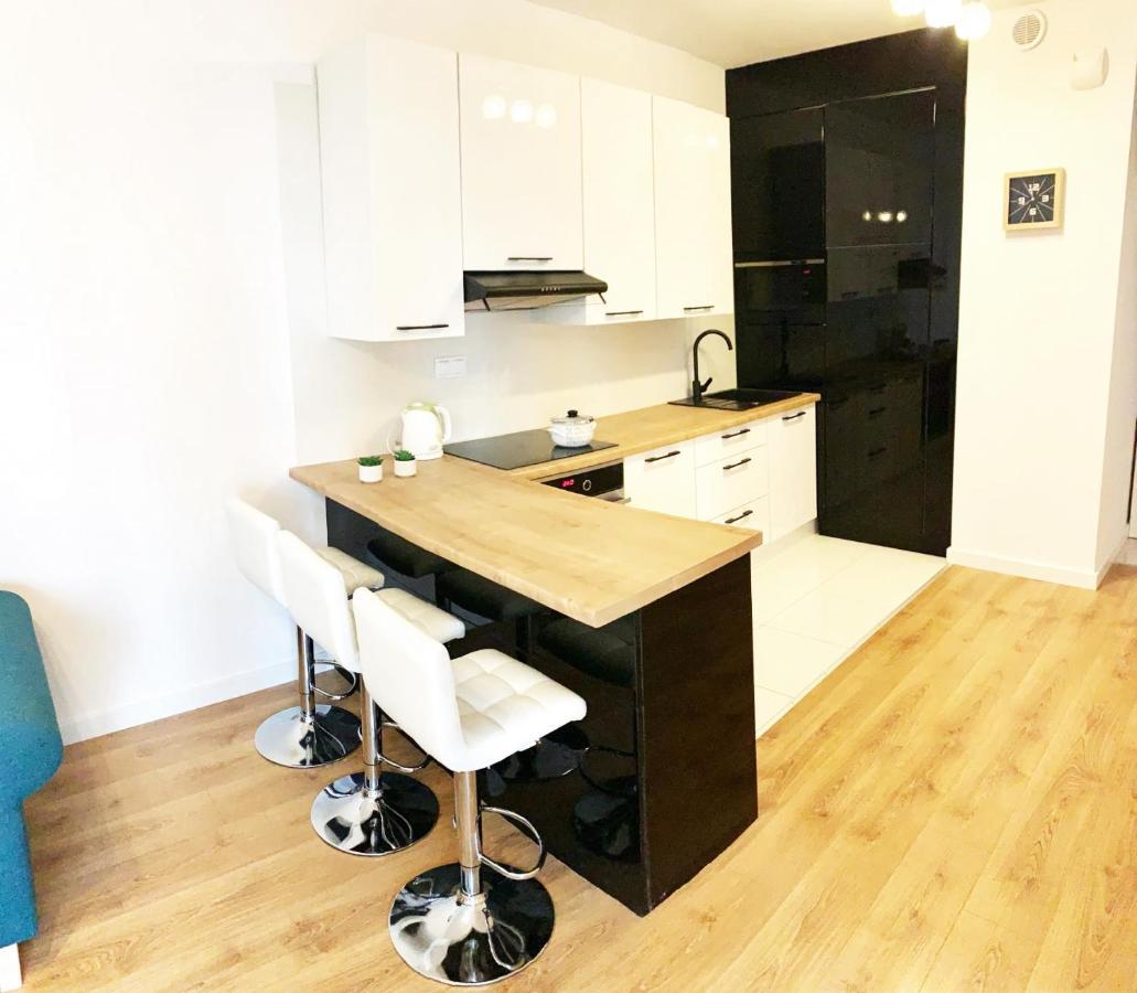Apartamento Wola 12b By Homeprime Varsovia