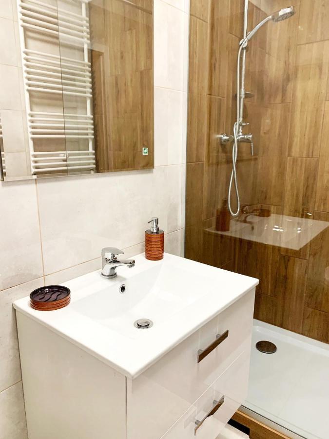 Wola 12b By Homeprime Apartment *